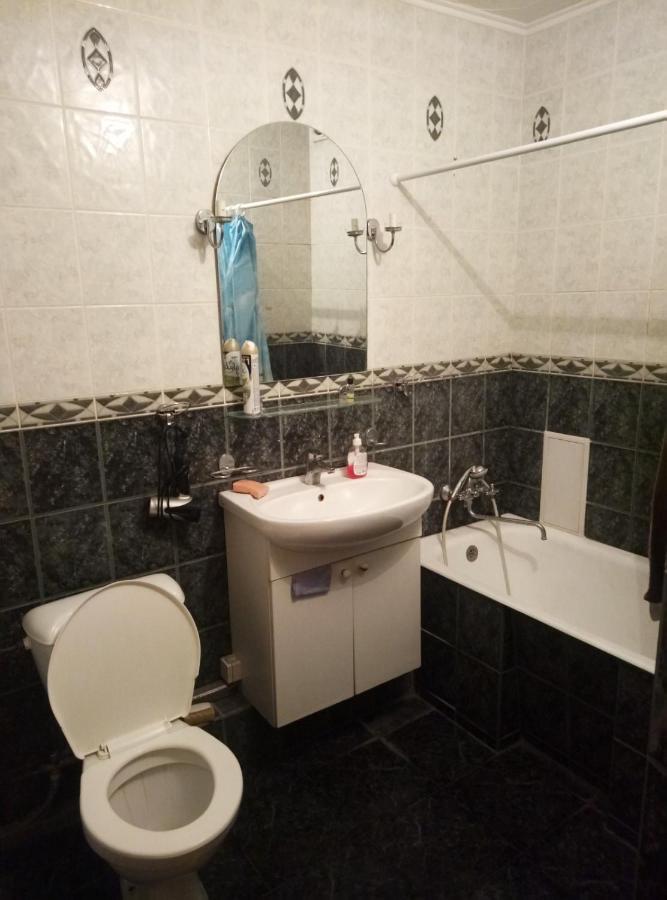 Appartement Бастионная 1/36 à Kiev Extérieur photo